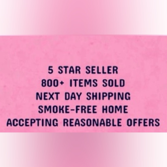 Welcome to My Closet! XOXO, @_pawsitivevibes - Picture 4 of 4